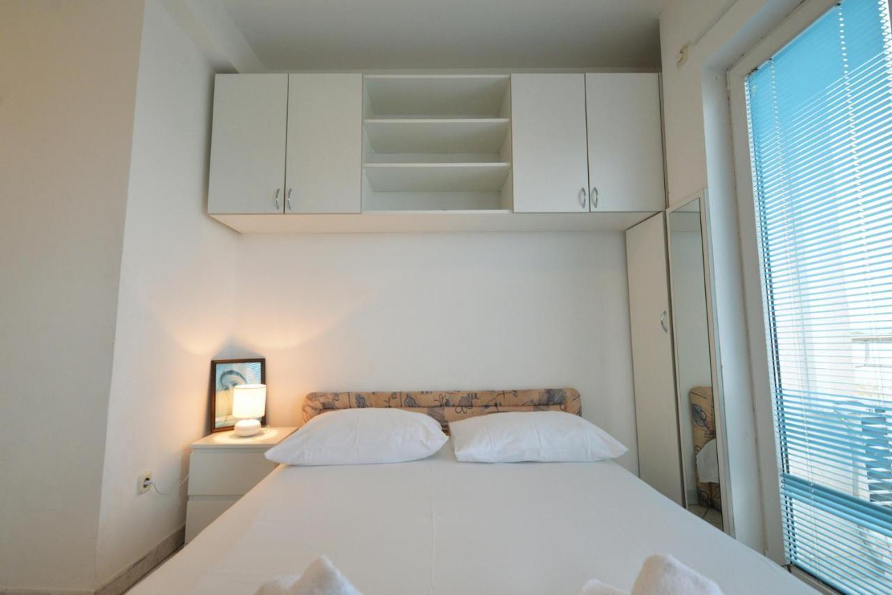 Apartman Mana, Murter Exterior foto