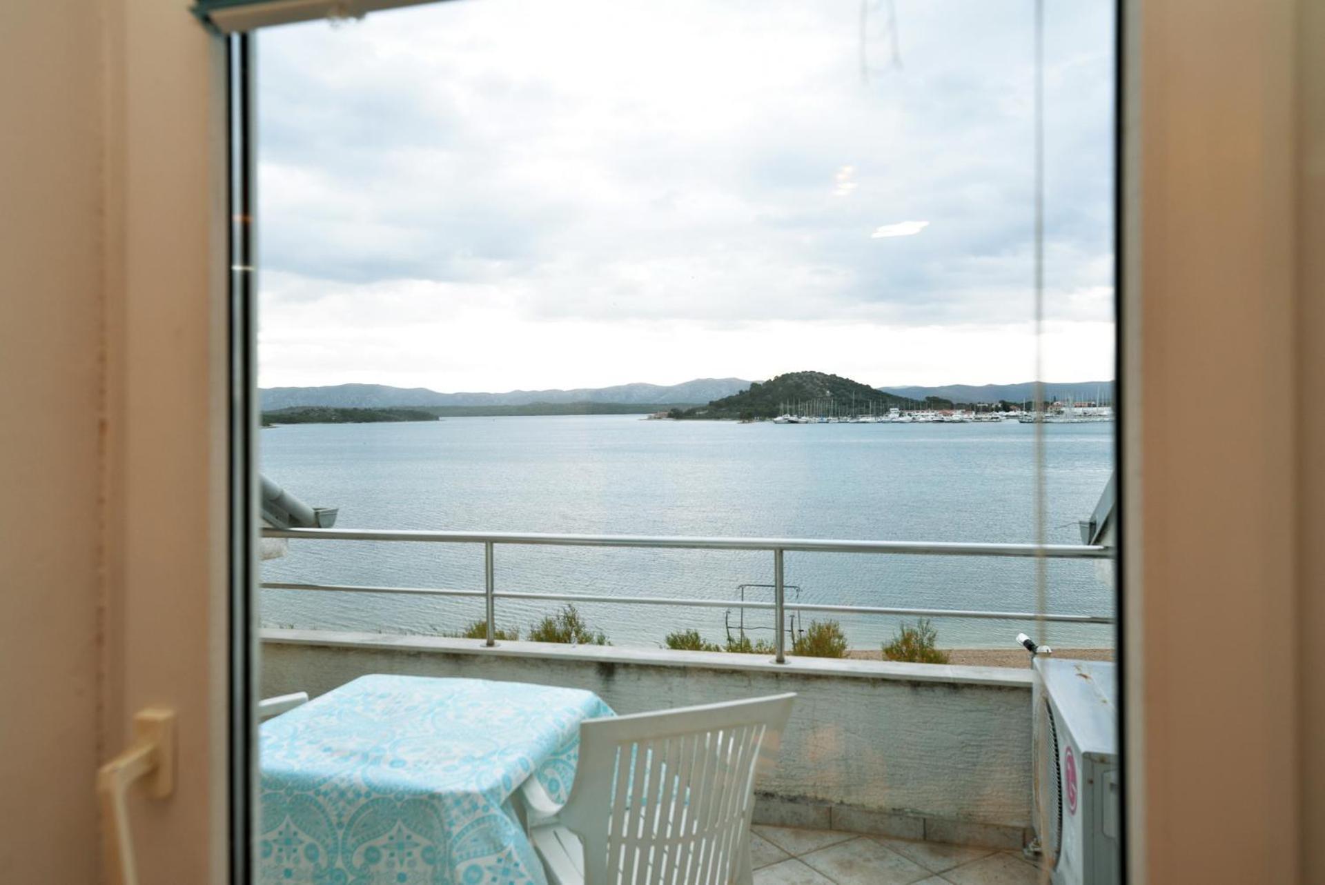 Apartman Mana, Murter Exterior foto